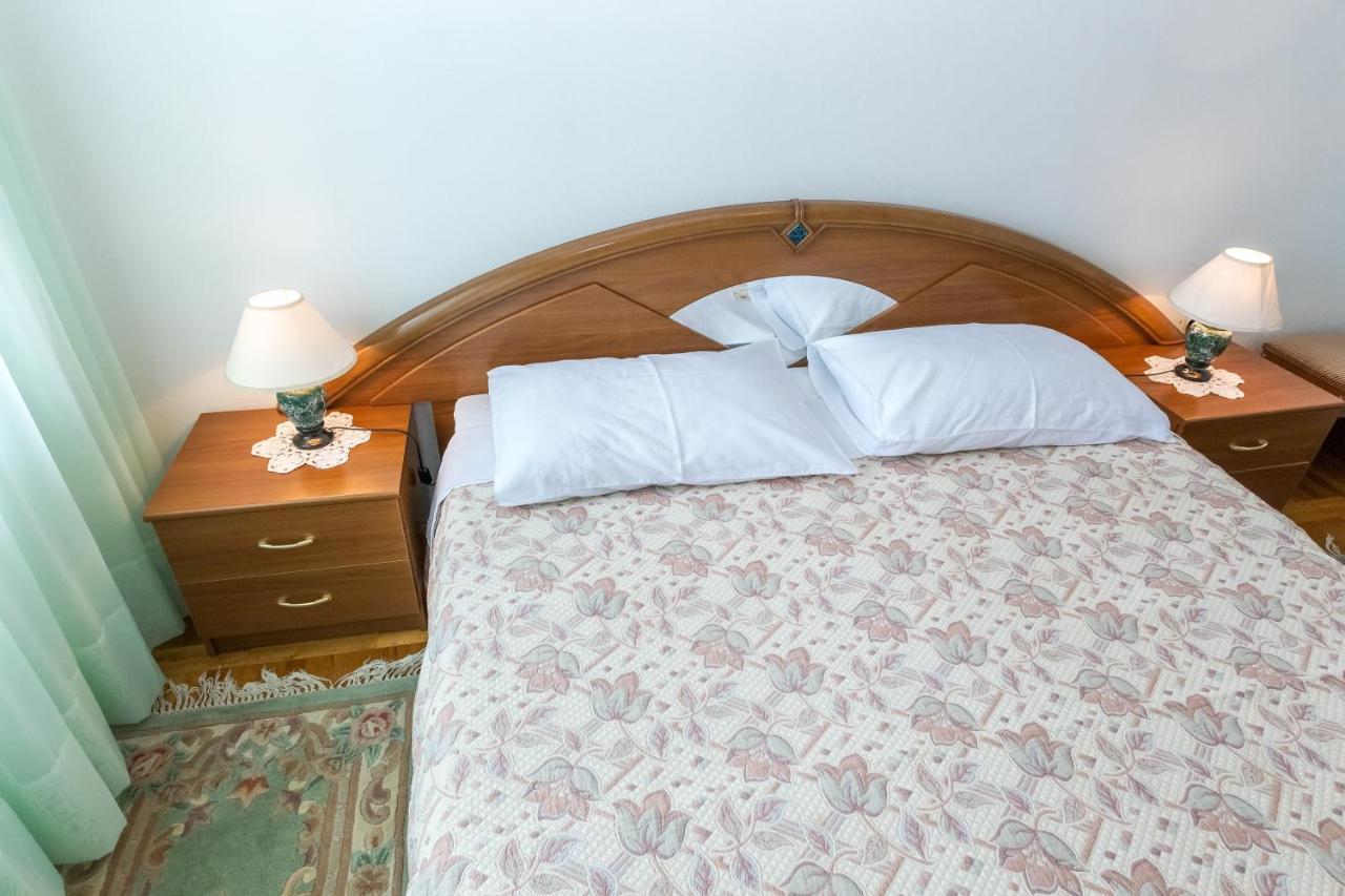 Luka  Pansion Alen - Dugi Otok Bed & Breakfast エクステリア 写真