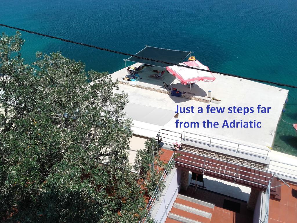 Luka  Pansion Alen - Dugi Otok Bed & Breakfast エクステリア 写真